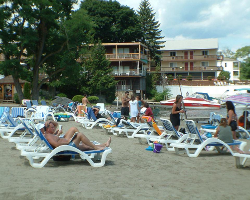 Marine Village 3*